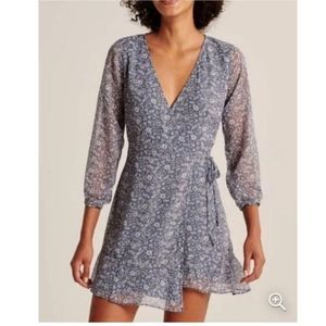 Abercrombie blue floral wrap dress